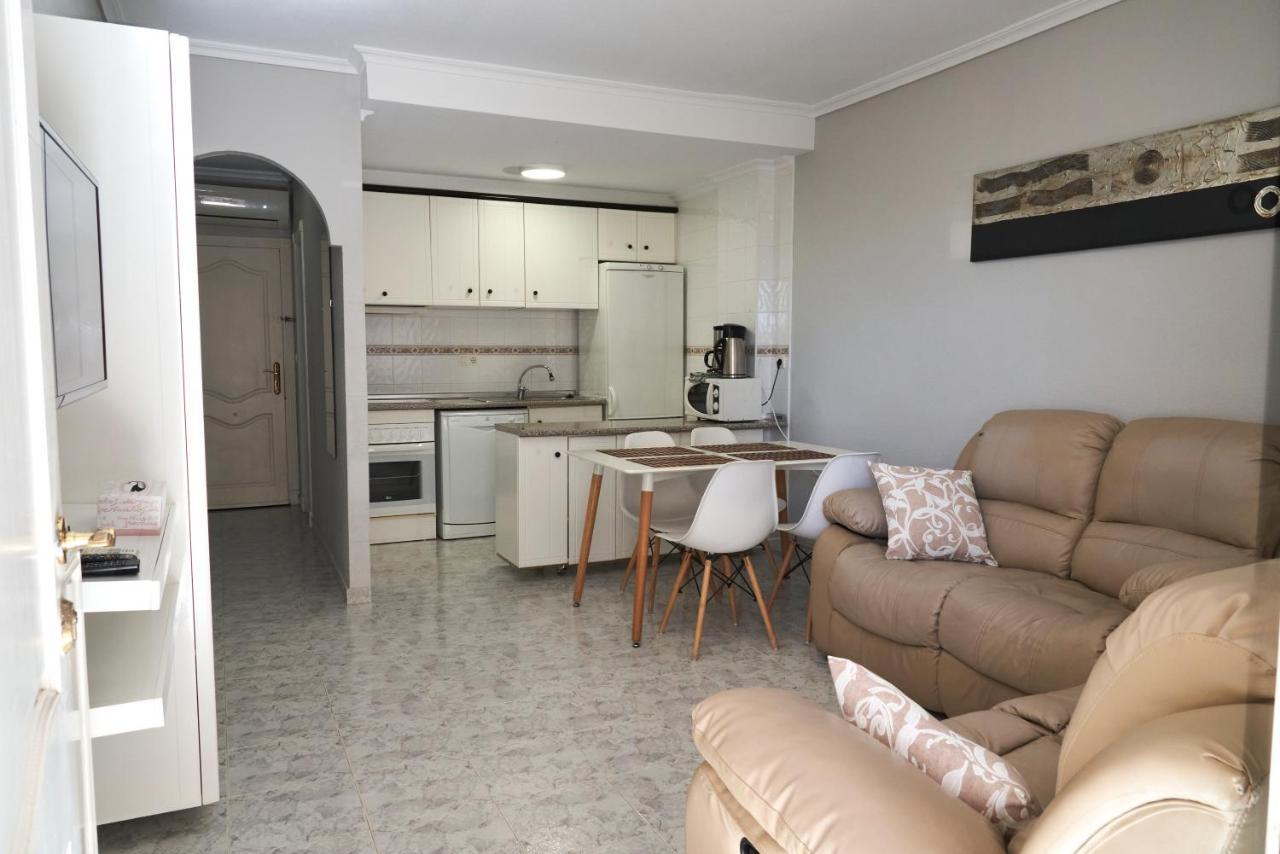 Apartment Altos De La Bahia X Torrevieja Exterior photo