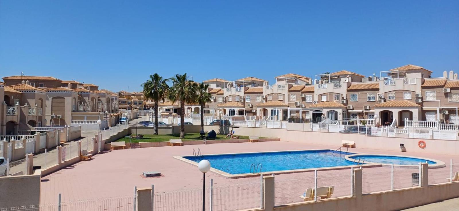 Apartment Altos De La Bahia X Torrevieja Exterior photo