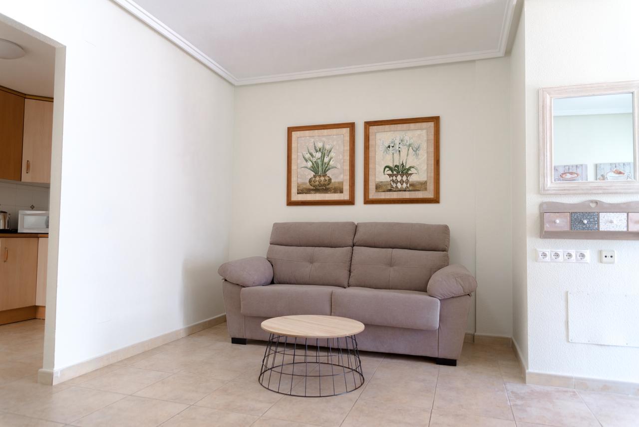 Apartment Altos De La Bahia X Torrevieja Exterior photo